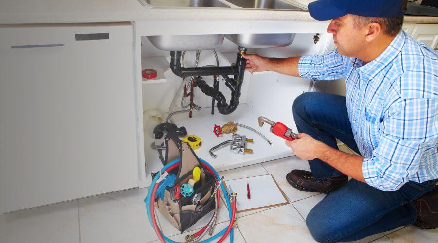 Professional Tankless Water Heater Installation in Detroit, TX